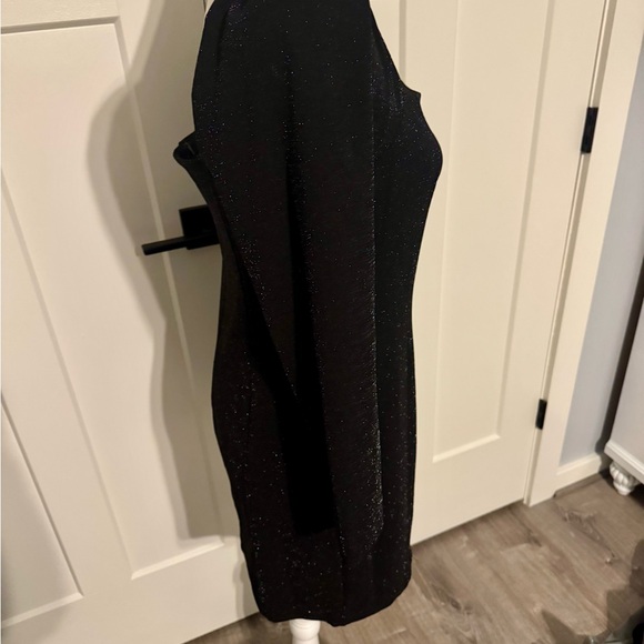 NWT, Elegant Black Long Sleeve Dress with sparkle!! - Picture 3 of 4